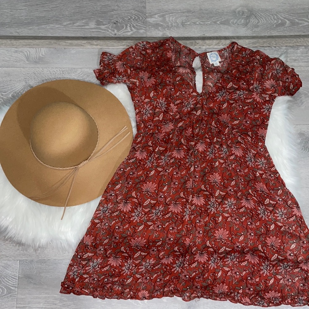 Cute boutique dress